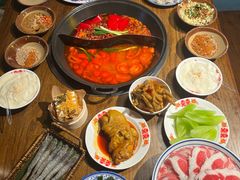 -萍姐火锅·公路夜市(武汉首店)