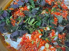 紫苏碎鱼头-笨罗卜浏阳菜馆(太平街店)