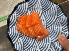 -金马门国际美食百汇(珞喻路店)