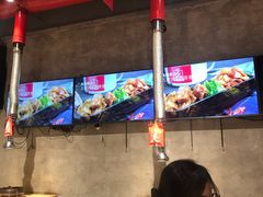 大堂-么肆烤肉·中式自助·烤肉大排档(街道口季佳PAI店)