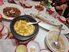 -花小蟹·无锡菜·大闸蟹主题餐厅·评弹表演(南长街店)