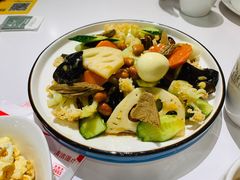 -胡氏大盘鸡新疆菜(谈固店)
