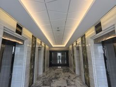 -上海漕河泾万丽酒店