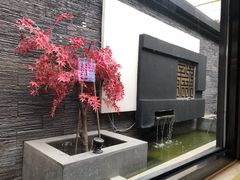 -毛辣果·贵州红酸汤牛肉火锅(西单店)