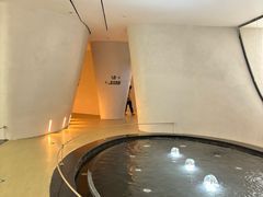 -涨巢·潮玩水疗局