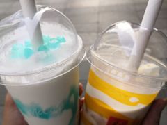 依然奶茶麦炫酷-麦当劳(无锡滨湖万达店)
