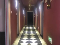 -极光点播影院(天一广场国购店)