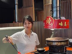 -山之屋炭火烧肉·生啤畅饮(大朗万科中央公园店)