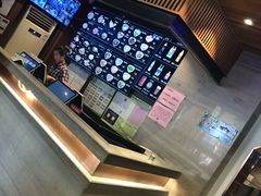 -亮亮面馆(经六路店)