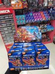-来此探索玩具仓储店
