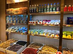 面包甜点陈列柜-品忆香炒货工坊(西稍门店)