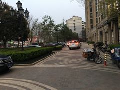 -赛丽绿城丽园-停车场