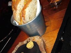 餐前面包-AZUL by FUEL蓝色·法式酒馆(琶醍店)