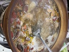 -威邵鸡煲(西华路总店)
