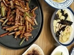 -乌镇那一年小院主题餐厅(甘泉西路店)