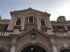 -香港大学