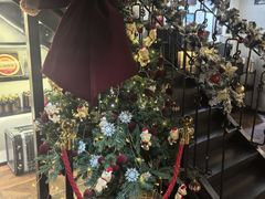 -LESCEDARS Brasserie Bistro香柏树