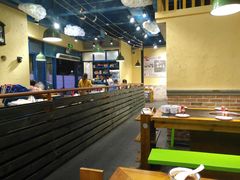 -两三事小郡肝串串香火锅(桂庙店)