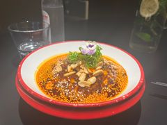 -麻六记(凤凰汇店)