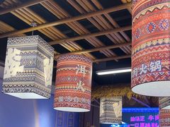 -洱火云南酸菜牛肉火锅(石景山当代商城店)