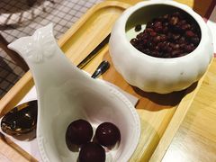 莲香双皮奶-炖物24章·顺时轻养茶(杭州保利时光里店)