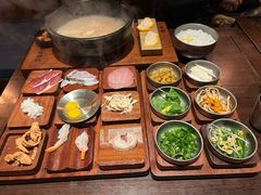-银米·云南传统过桥米线(双廊黑金冠店)