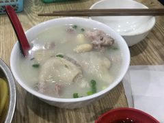 -雷祖芳老妈蹄花店