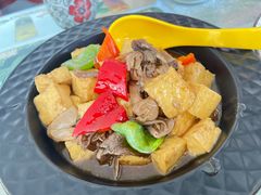 -天天向上素食餐厅(五台山店)