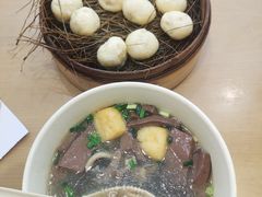 -佬钱湾仔(衣裳街店)