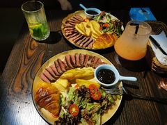 -The Cheebat 锌吧·Bistro(体育西店)