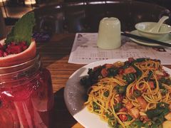 -胡桃里音乐酒馆(曲江店)