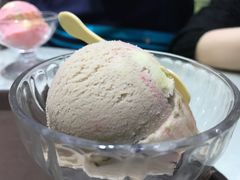奥利奥冰激淋-雪山晋乡楼(食品街店)