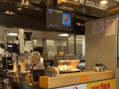 -麦当劳(展览路店)