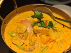 -大头虾越式风味餐厅(光明广场店)