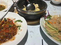 -关东小磨东北菜(漕河泾印象城店)