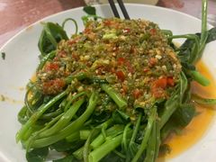 -洪霞餐馆