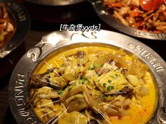-胖哥俩肉蟹煲(湖滨银泰in77店)