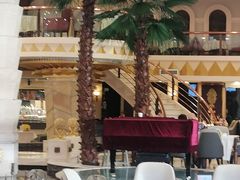 -碧中海汤泉汗蒸酒店