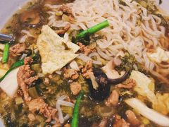 咸菜肉丝面-荣小馆(临海世纪花城店)