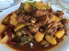 -马尔龙新疆饭店·清真(瑞景店)