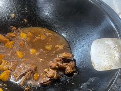 -粘豆包柴火铁锅炖