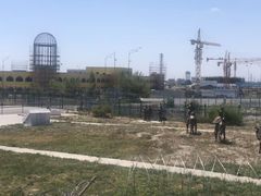 -霍尔果斯国门景区