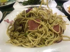 -龙虾风暴(松江店)