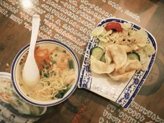 -长人馄饨铺(解放街店)