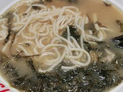 -牛吃草牛肉面(甬港南路店)