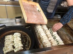 -众口斋锅贴(银泰城店)