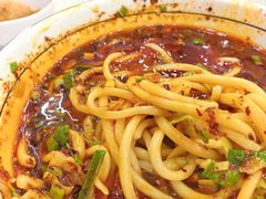 -伊穆祥牛肉面总店·清真