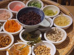 -包整·丝娃娃(一览甲秀楼风景店)