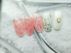 -群丽化妆摄影美甲纹绣培训学校