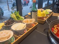 -俏媳妇火锅(宽窄巷子店)